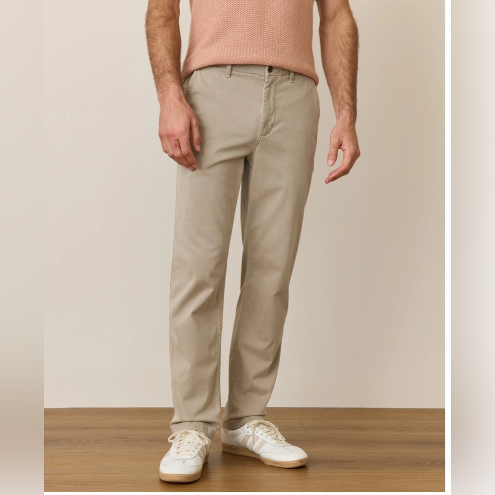Marine Layer Men's Khaki Chinos